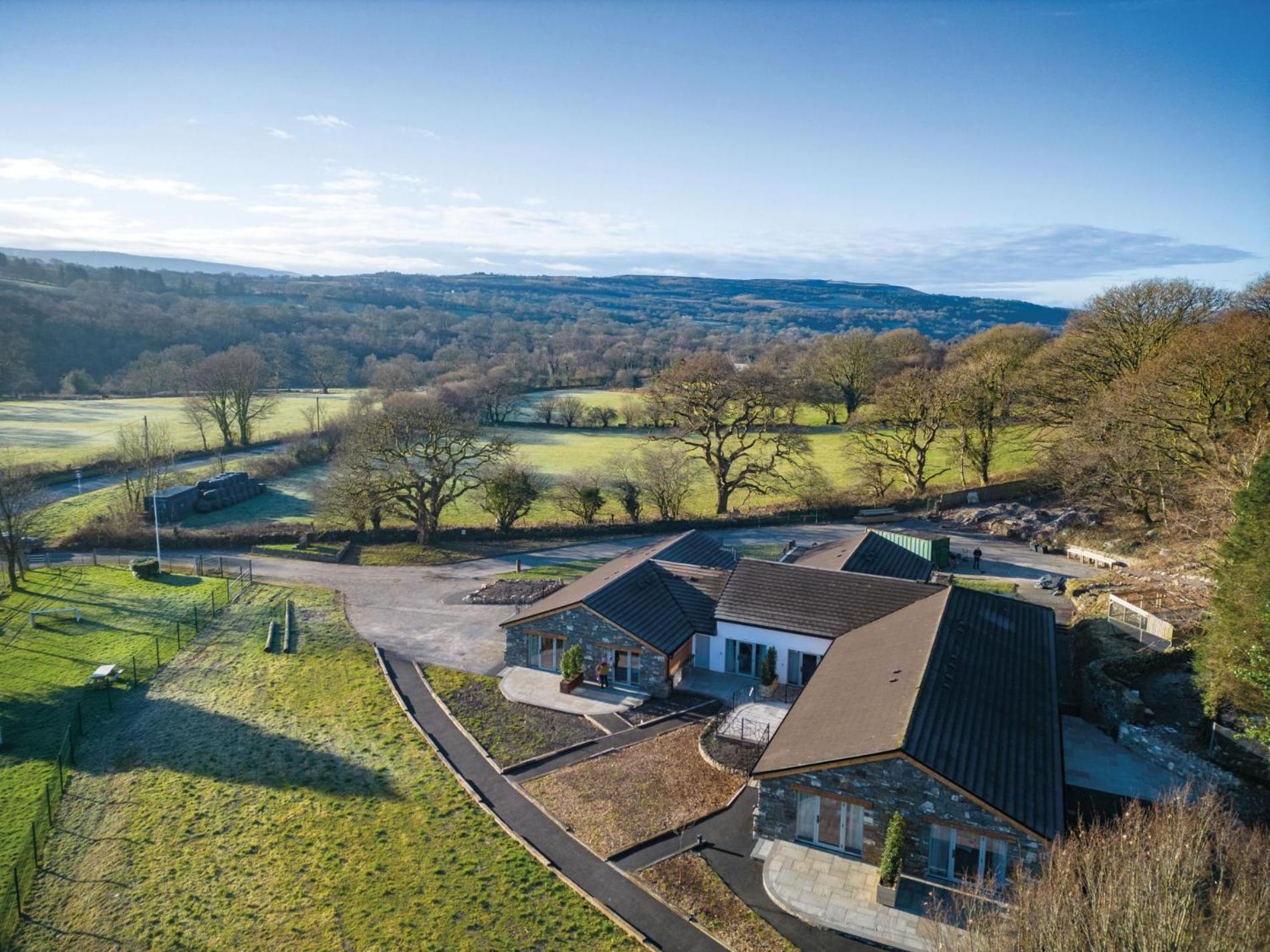 Suite 12 - Sleeping Giant Hotel - Pen Y Cae Inn Brecon Exterior photo